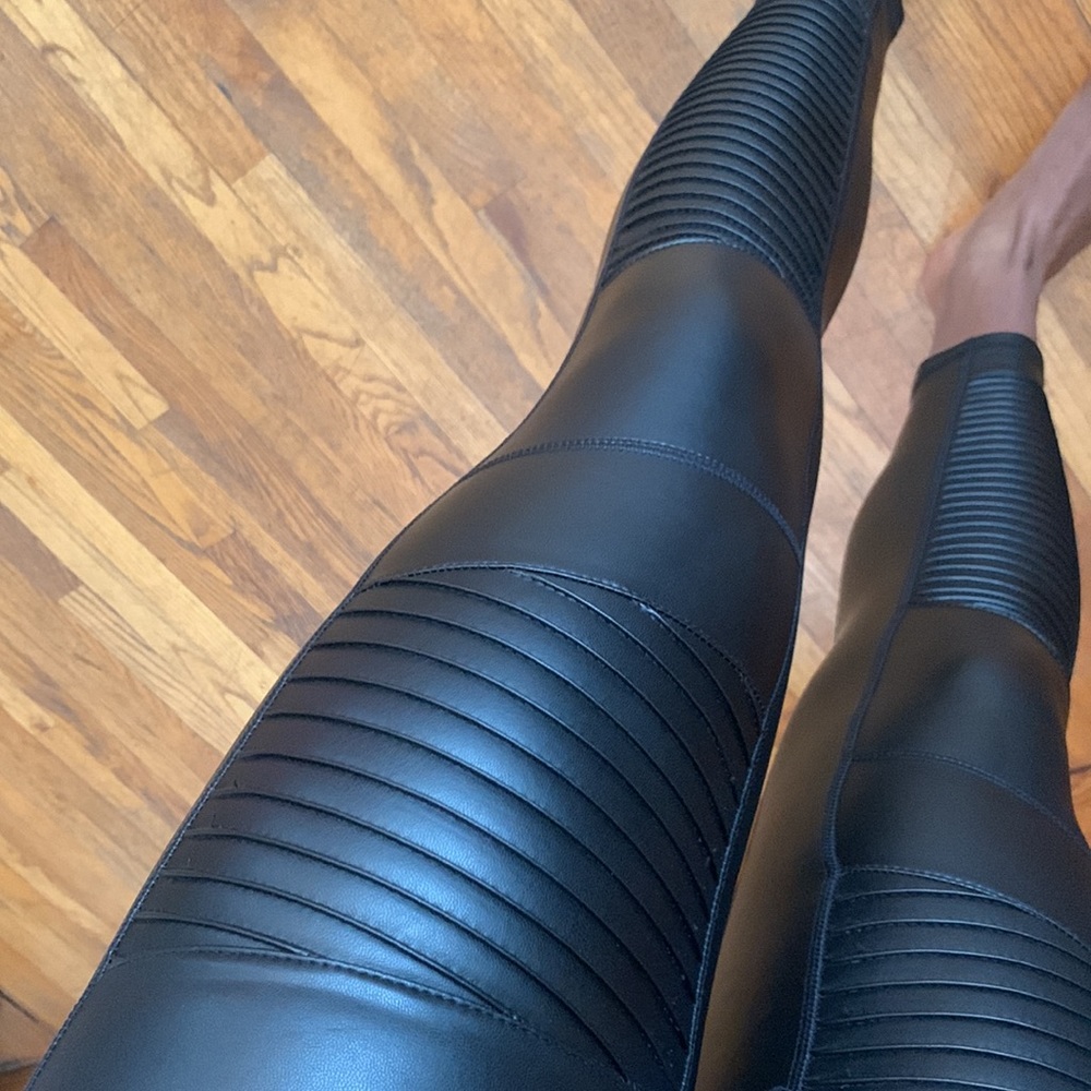 Black Moto pants leggings  7 for all mankind